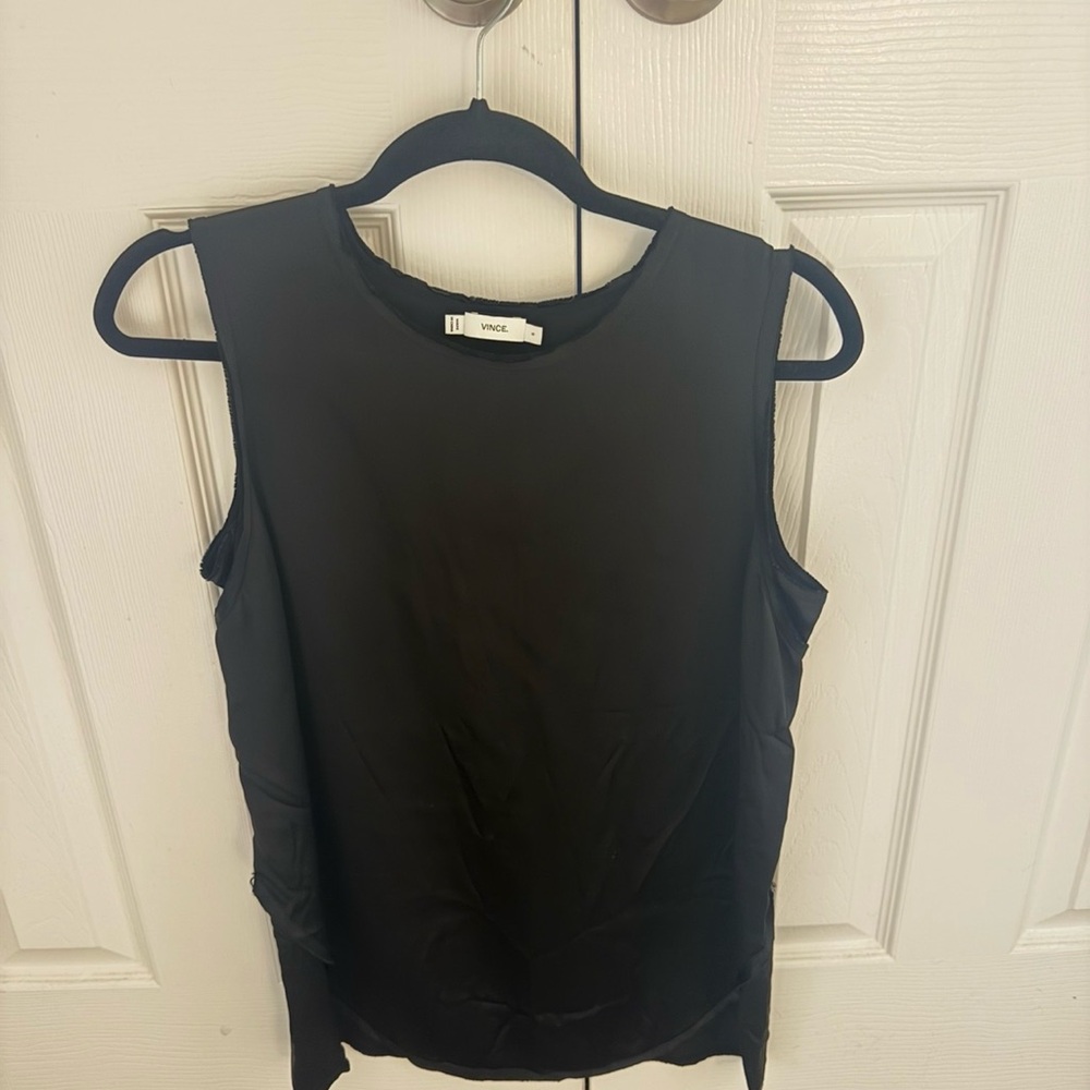 Vince Black Sleeveless 100% silk top